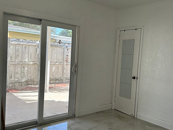 4th image of 1480 NE 173rd St