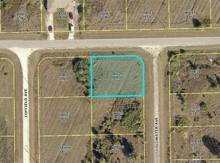 808 Coldwater Ave, Lehigh Acres, FL 33974