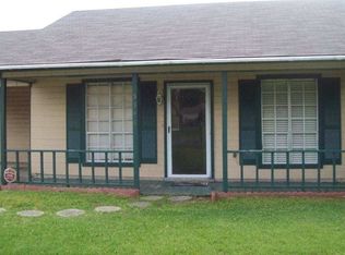 5546 Country Ln, Baker, LA 70714