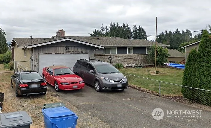 5509 47th Avenue E photo 1