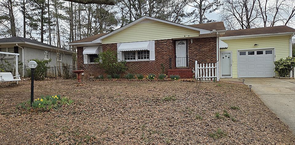 1st image of 1697 Cardinal Rd