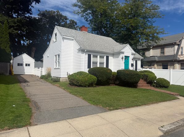 138 Read St