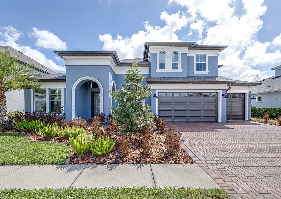 1st image of 32545 SILVERCREEK WAY