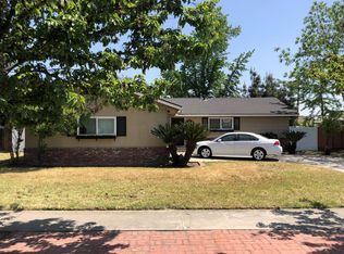 746 N Bates Ave, Dinuba, CA