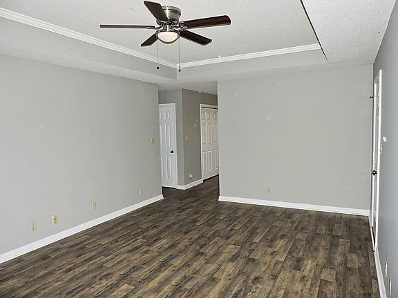 4th image of 3248 S Senseney Cir