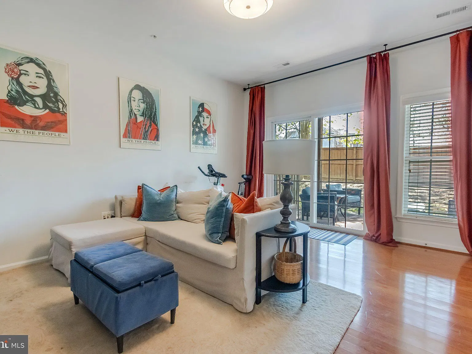 3 bed, 2.5 bath, 1738 sqft, $3,400 — Photo 2