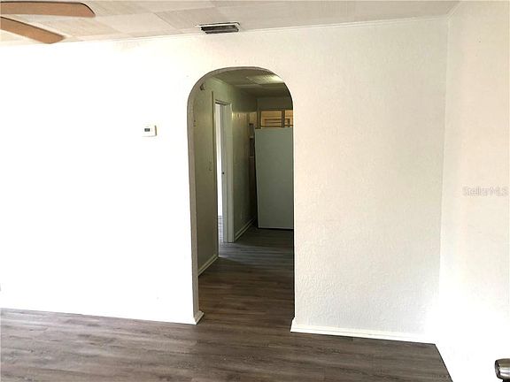 5th image of 1117 Brack St