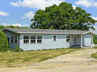 411 Flint St, Mineral Point, WI 53565