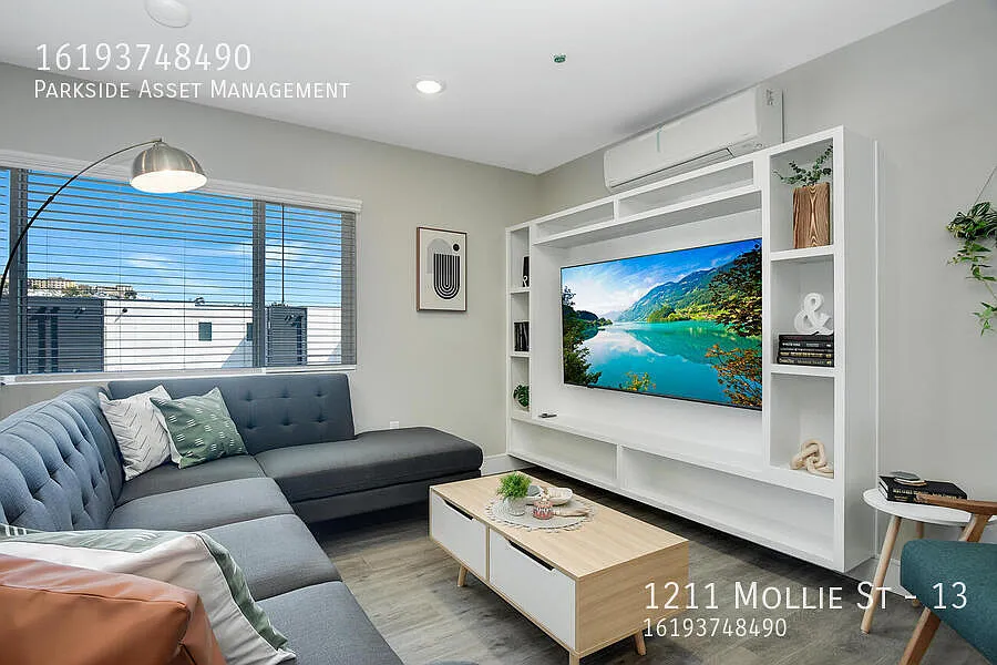 Building Photo - 1211 Mollie St #13