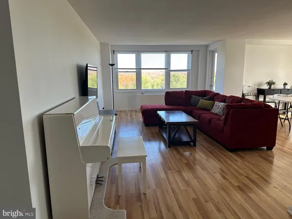 1600 Hagys Ford Rd APT 9M, Penn Valley, PA 19072