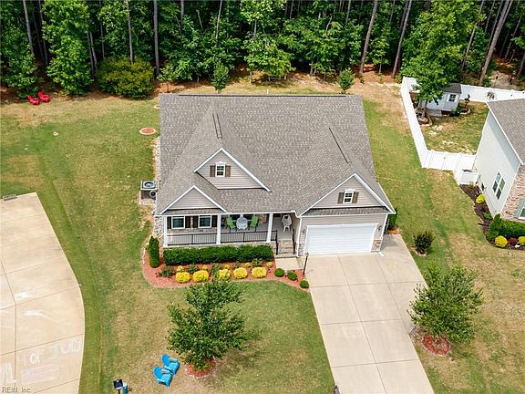 3rd image of 2612 Brownstone Cir