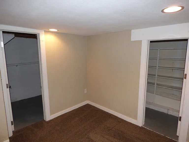 1655 S Columbine St — Photo 14