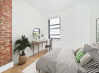 102 Norfolk St #31, New York, NY 10002