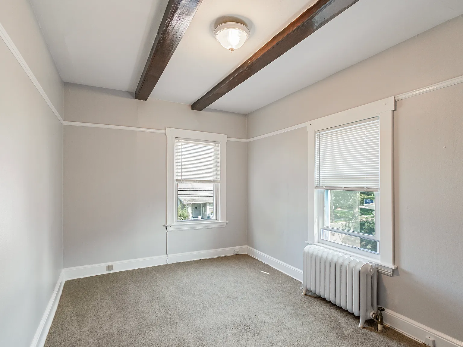 1 bed, 700 sqft, $2,800 — Photo 2