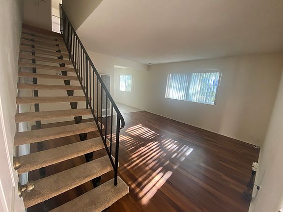 2nd image of 285 E Del Mar Blvd APT 3