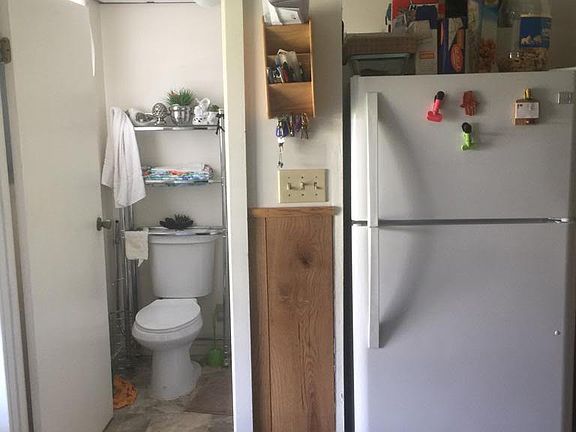 5th image of 431 S Andrews Ave