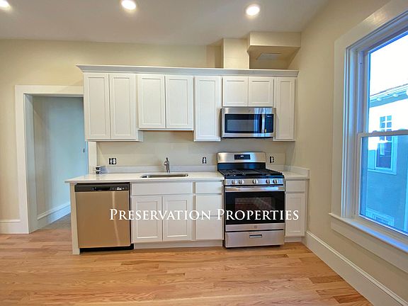 2nd image of 1-12 Peabody St #1