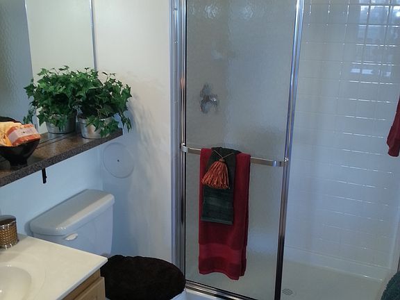 5th image of 23238 Surrey Way Unit H