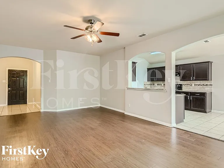 6743 Ohana Pl — Photo 7