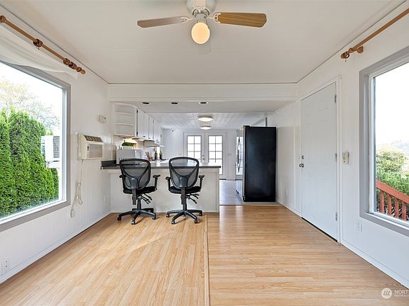 5th image of 29020 1st Avenue S #25