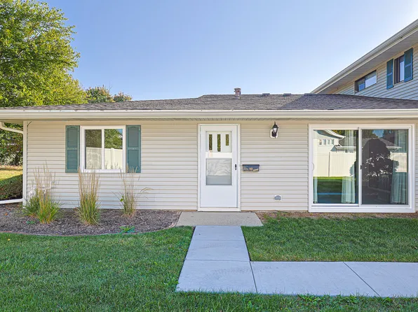 1128 Quanset Ct #1128, Schaumburg, IL 60194