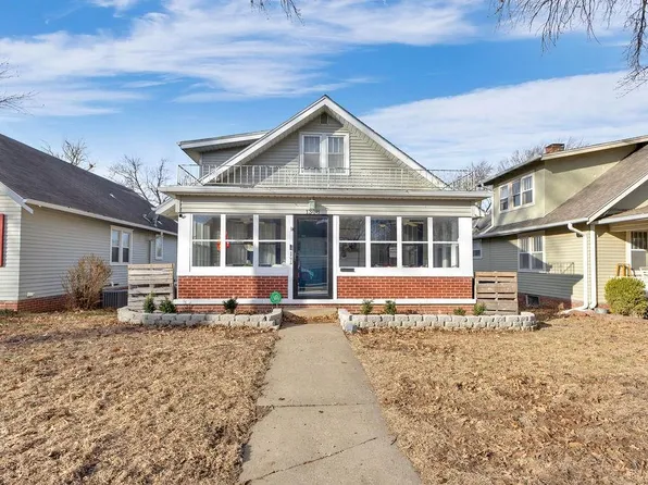 1308 S 32nd St, Saint Joseph, MO 64507