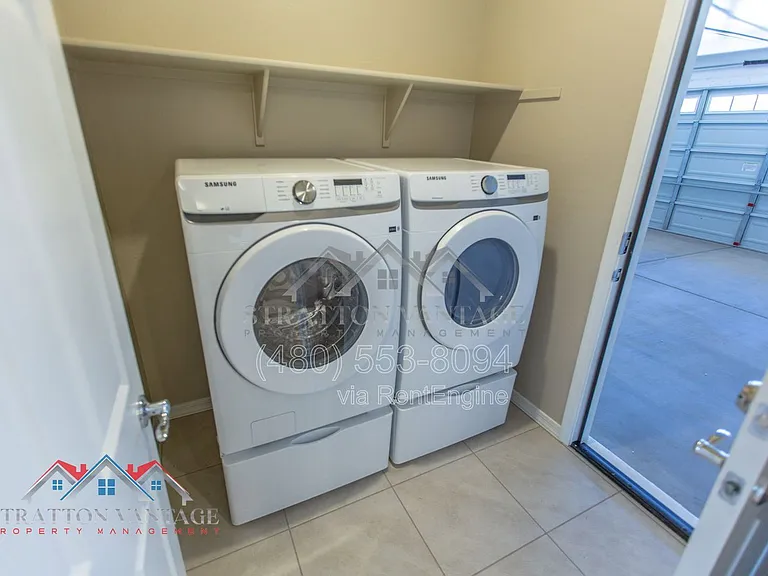 15769 W Voltaire St — Photo 18