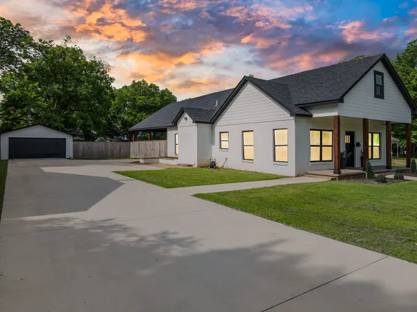 1212 Park Dr, Hillsboro, TX 76645