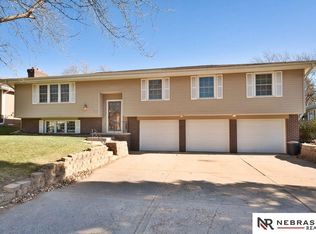 2127 S 145th Cir, Omaha, NE 68144