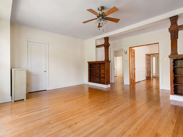 309 Chicago Ave #2 — Photo 6