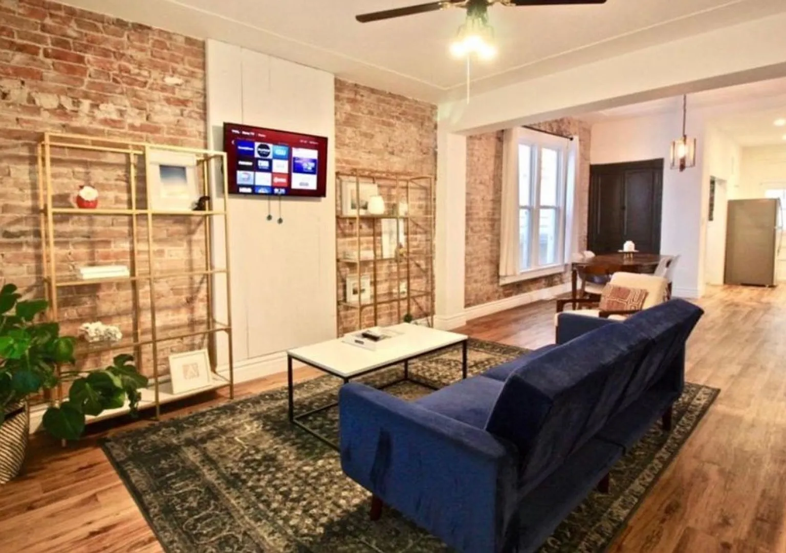 Charming 2-Bedroom Home in the Heart of Denver — Photo 4