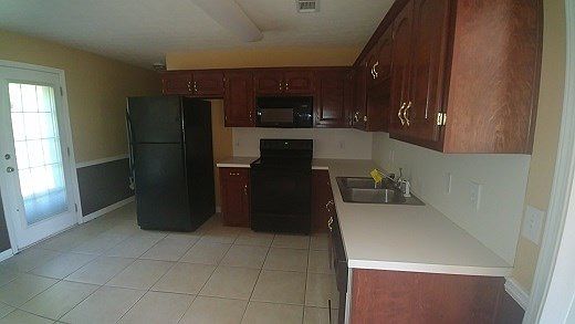 5th image of 607 Builder Dr