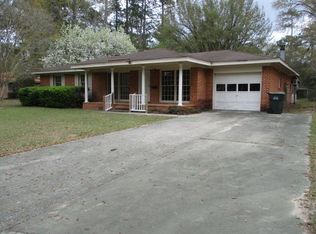 1419 10th St SW, Moultrie, GA 31768