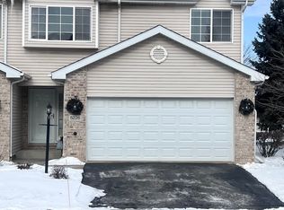 5226 Southwick Ct, Matteson, IL 60443