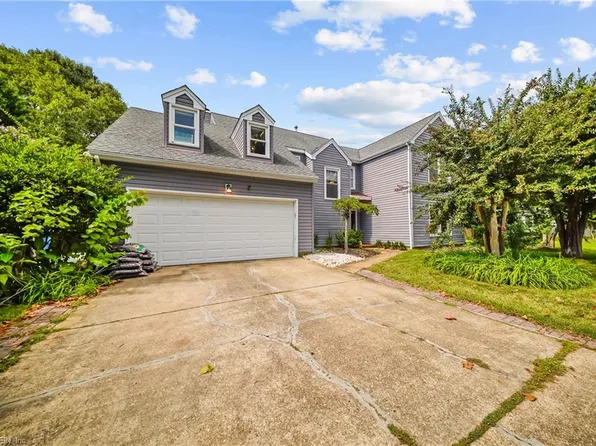 1489 Round Hill Dr, Virginia Beach, VA 23456