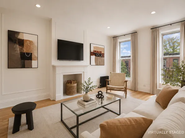272 Smith Street image 1 of 6