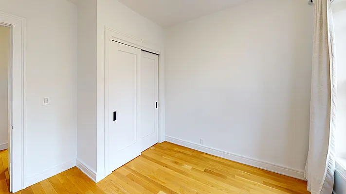 Rented by Living New York | media 16