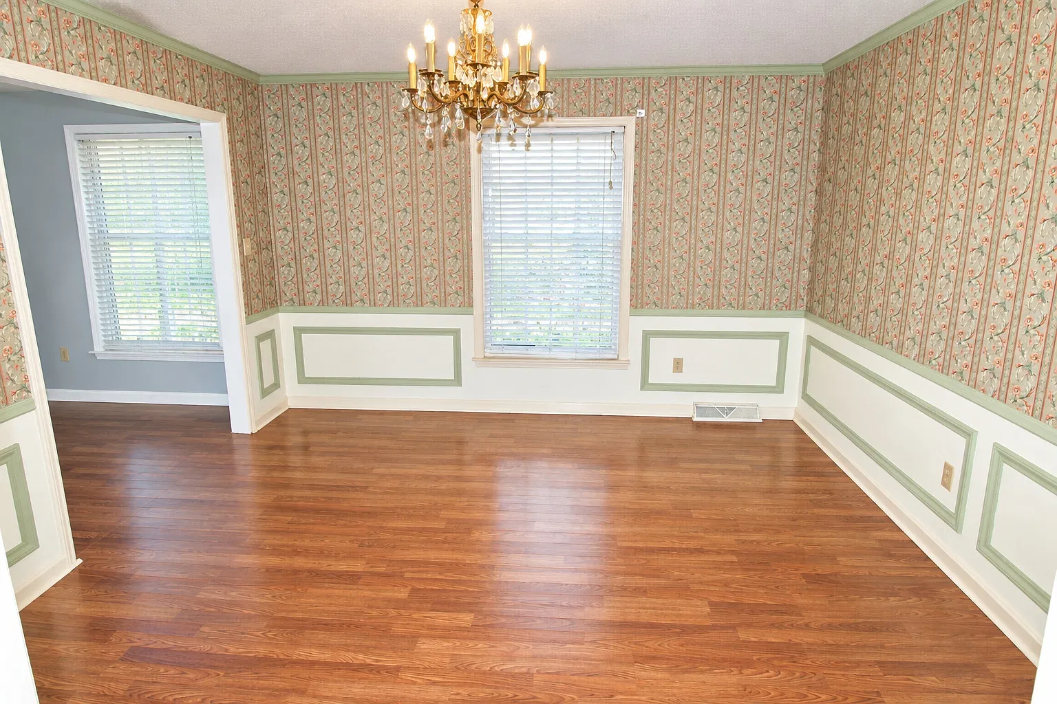 3 bed, 2.5 bath, 2209 sqft, $2,750 — Photo 4