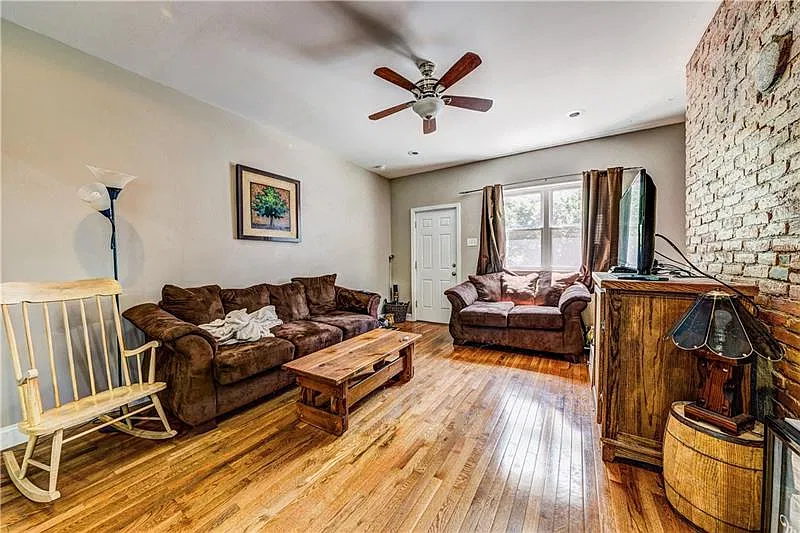 2617 Josephine Street — Photo 3