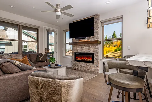 12 Stagecoach Way Photo 1