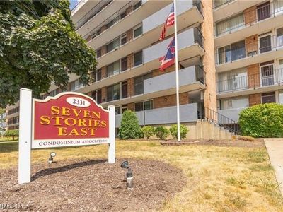 2331 E Market St APT 215-D, Akron, OH, 44312