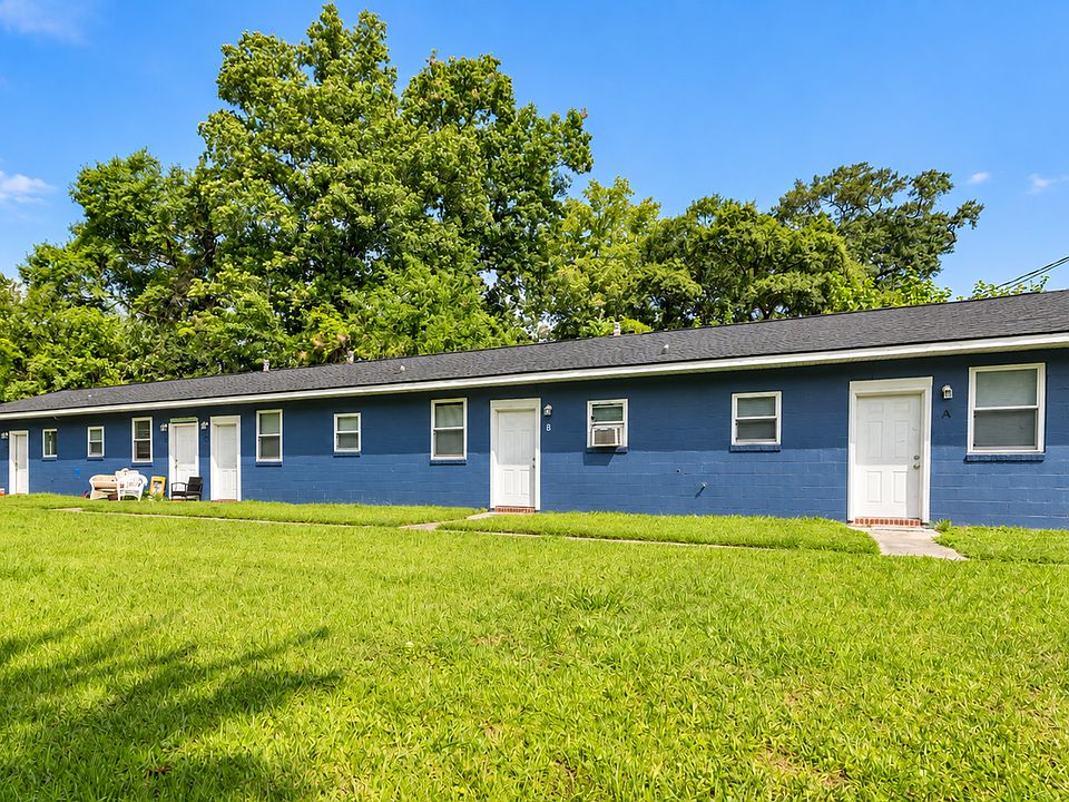 1st image of 5109 Twitty St #D