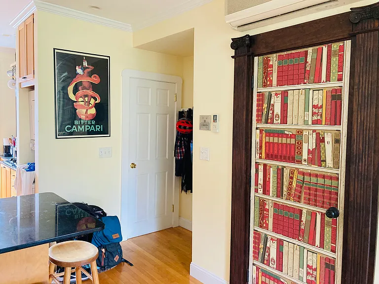 37 Garden St #9 — Photo 4