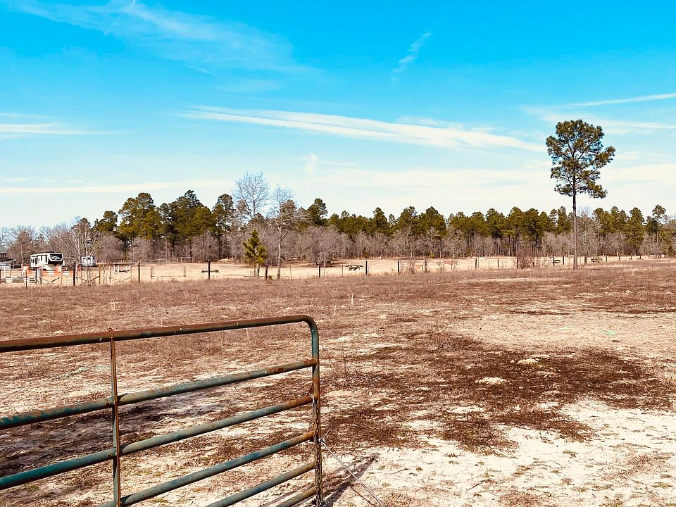 2nd image of 306 Whitetail Dr