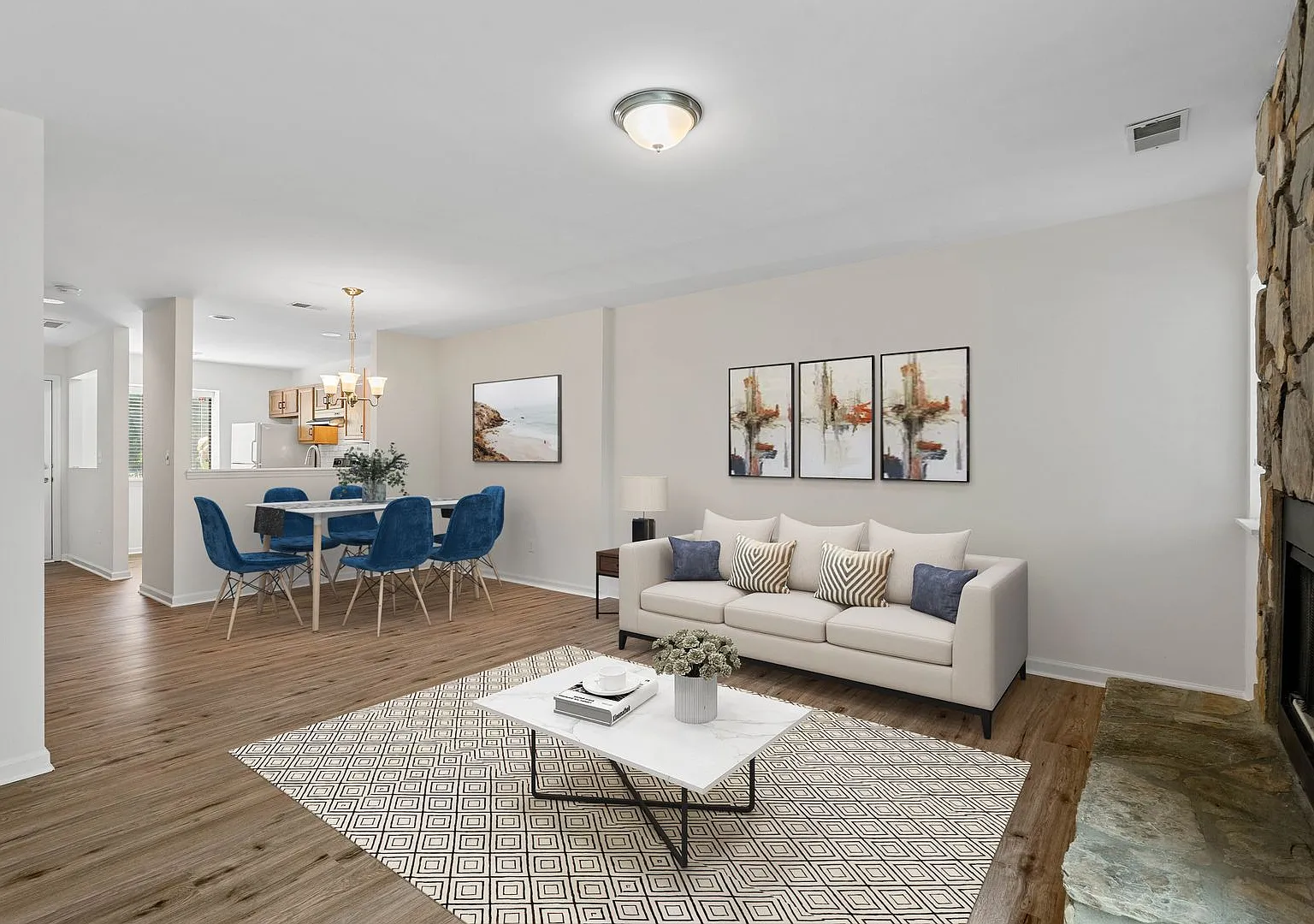 Raintree Country Club Townhome for Rent — Photo 2