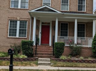 5664 General Johnston Pl, Centreville, VA 20120