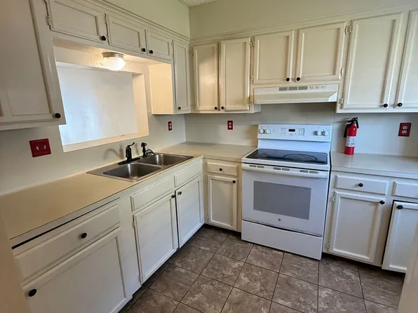 GM 1736 Jade, 1736 Jade Ave #1736-GM, Baton Rouge, LA 70810
