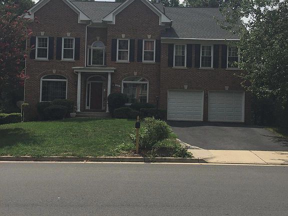 2nd image of 46521 Hampshire Station Dr