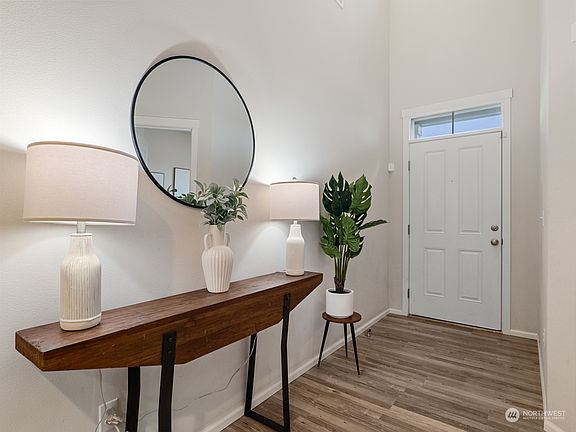 3rd image of 10203 Suncrest Boulevard