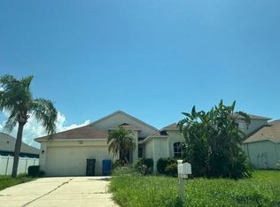 1812 Raven Glen Dr, Ruskin, FL 33570